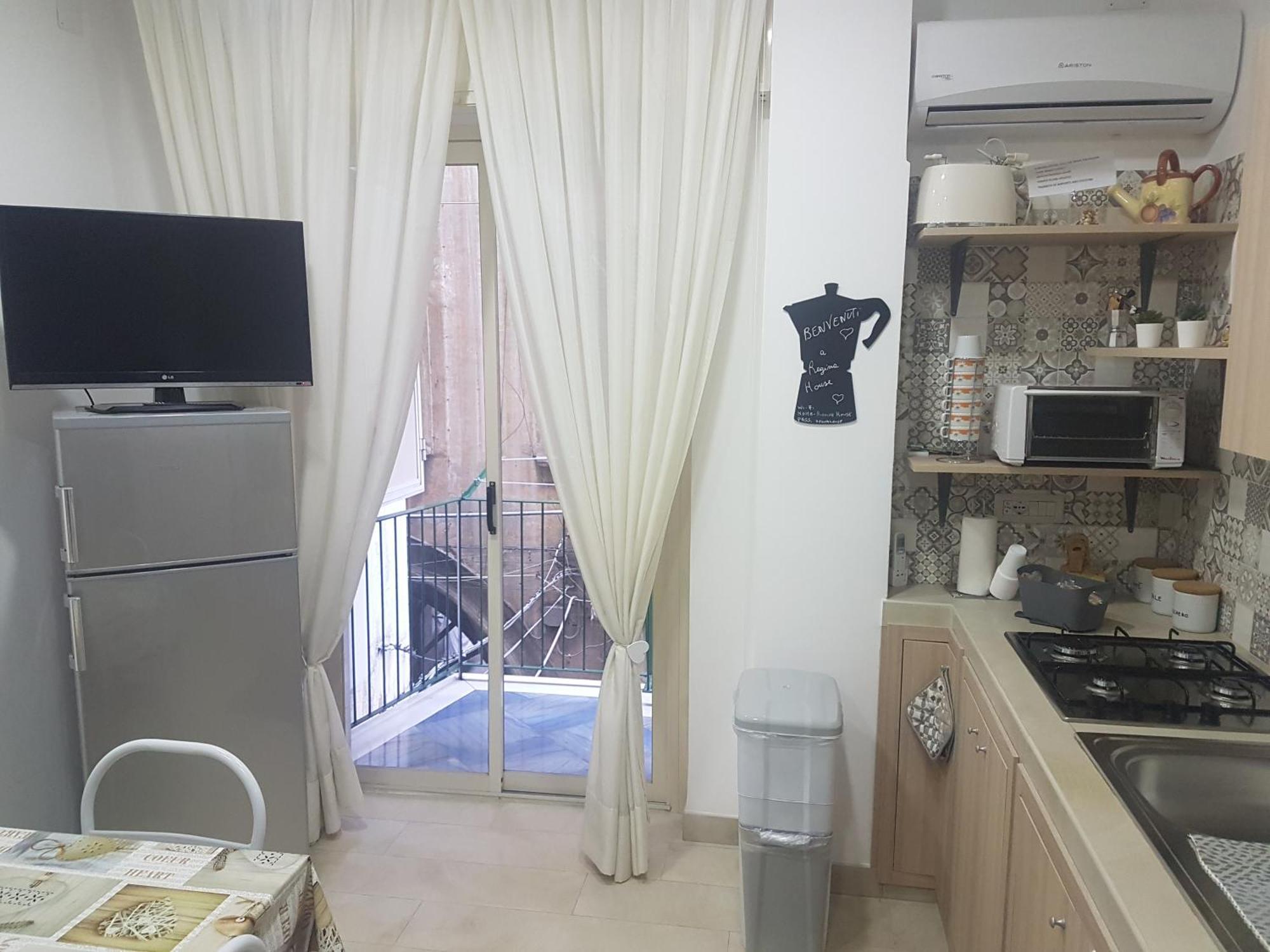 Reginahouse Apartment Naples